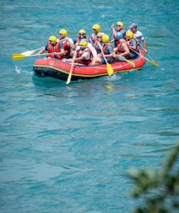 Exciting group rafting experience in Bozyaka, Antalya, Türkiye, perfect for adventure seekers.